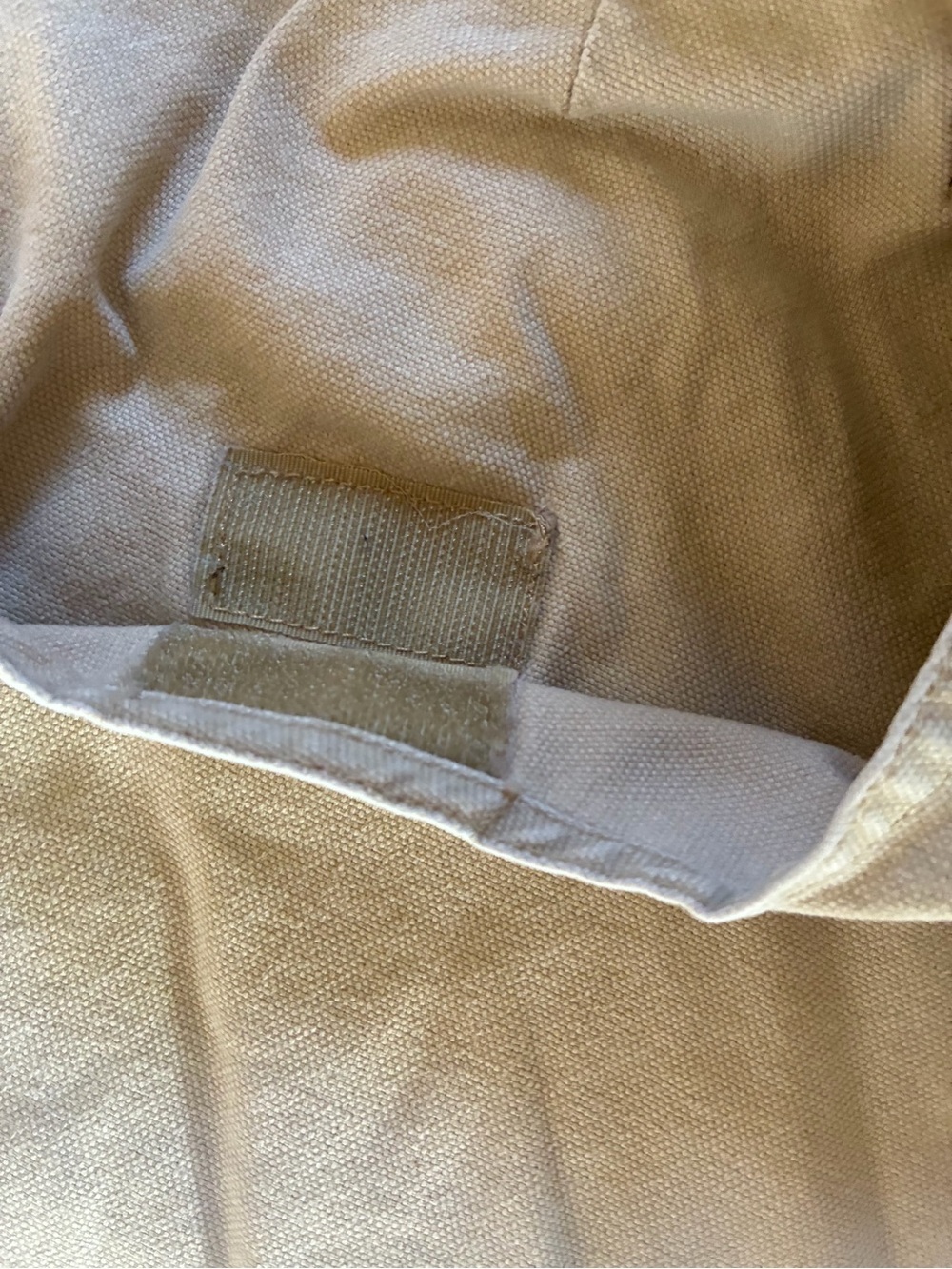 Patagonia Men's Beige Flat-Front Walk Shorts - Picture 4 of 4